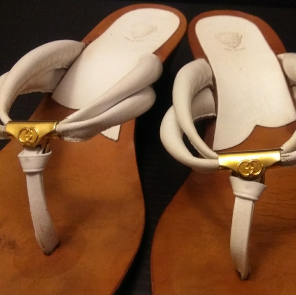 Gucci Shoes - Vintage Gucci leather sandals